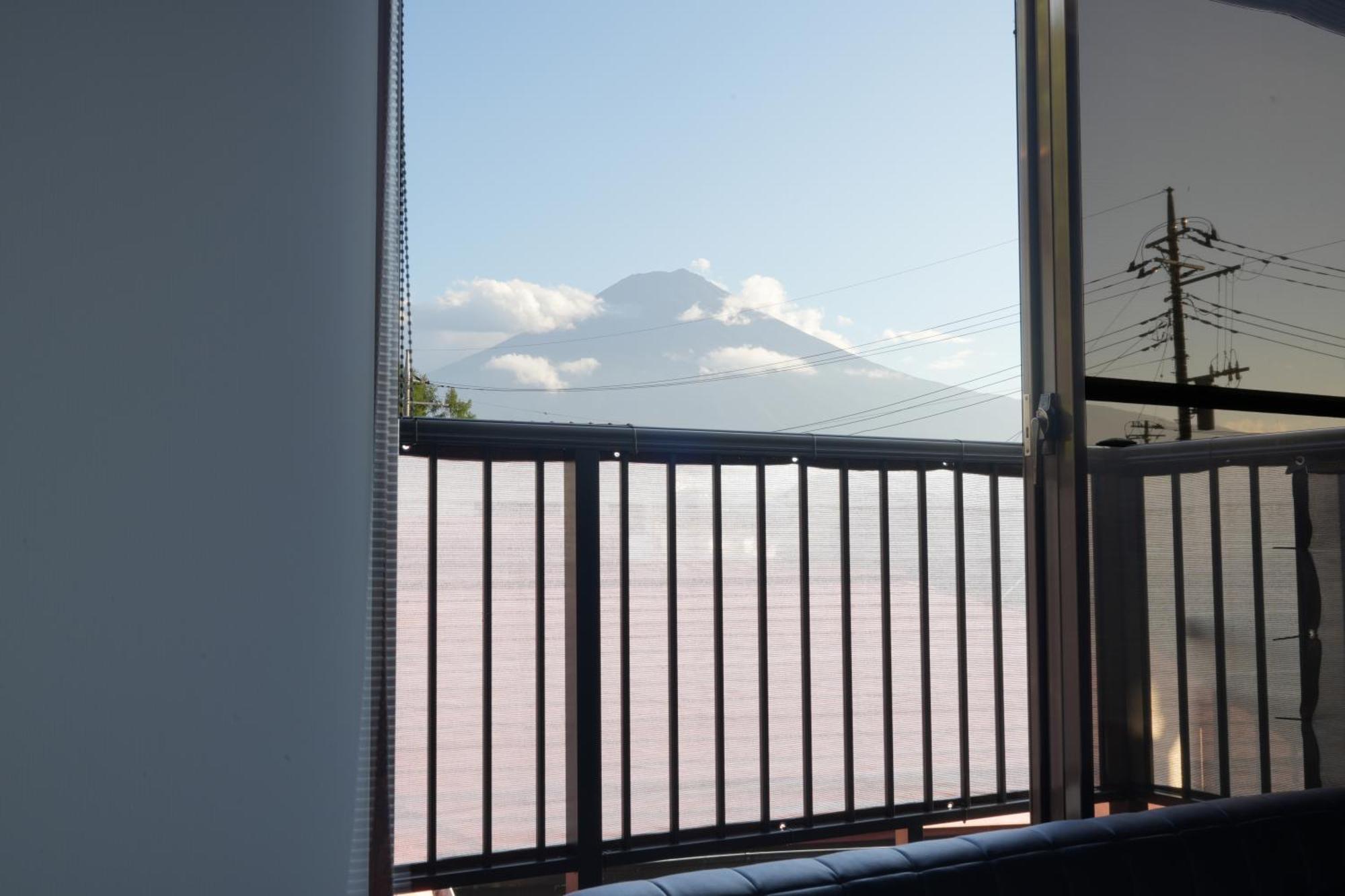 Villa Yamitsuki Fujikawaguchiko Exterior photo